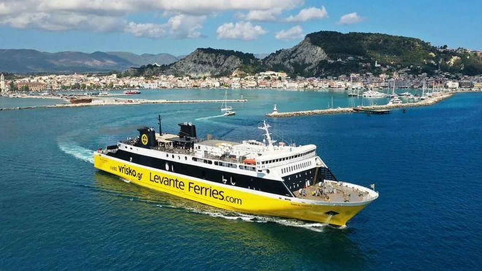 Levante Ferries conventionele passagiers- en autoveerboot