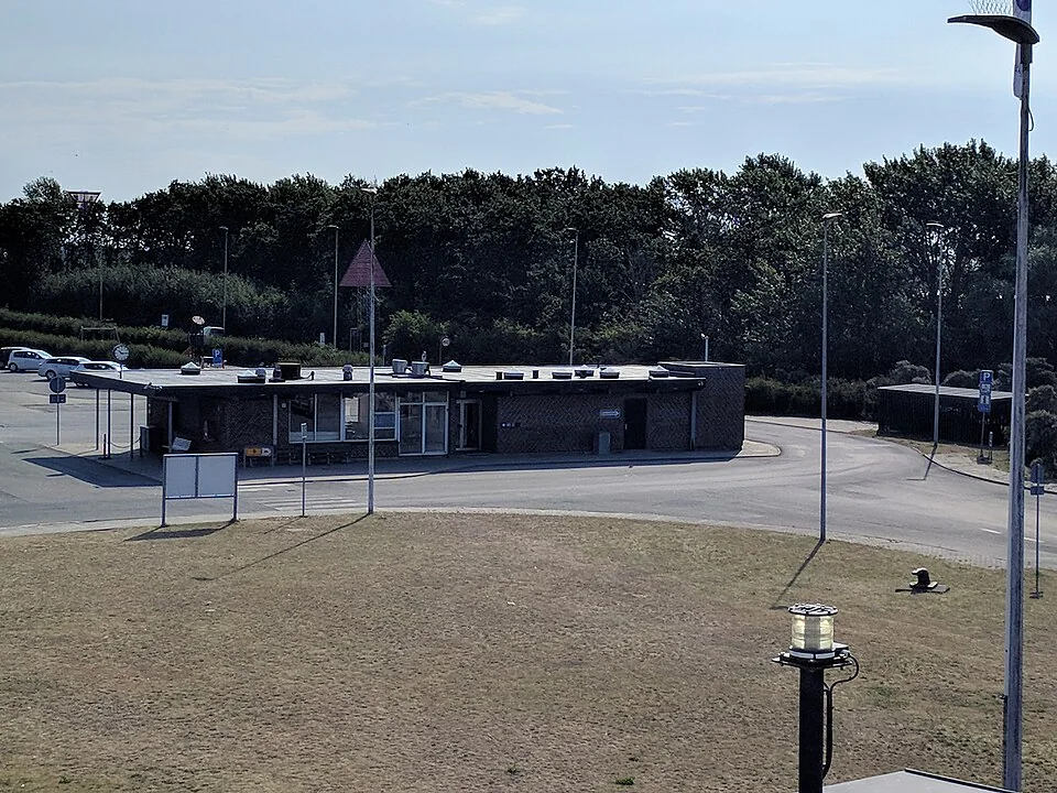 Kust- en havenomgeving van Tårs